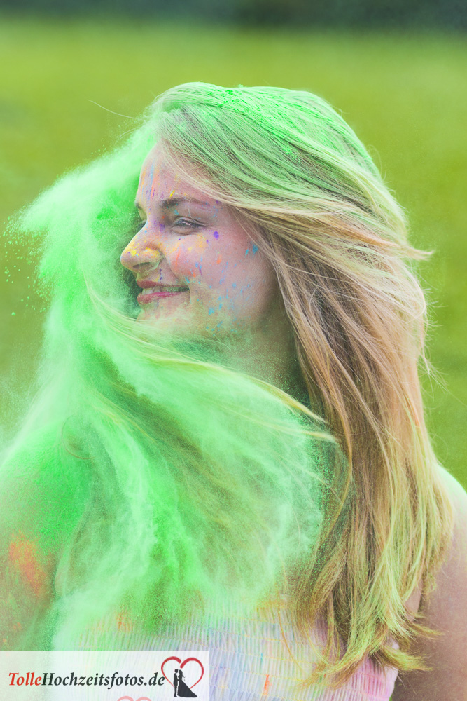 Junggesellinnenparty_Holi_farben_Tolle_Hochzeitsfotos9